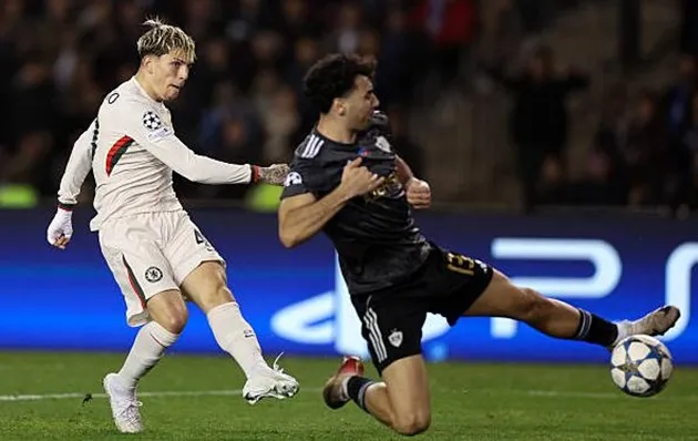Alejandro Garnacho ghi bàn giúp Chelsea cân bằng tỷ số trước Qarabag
