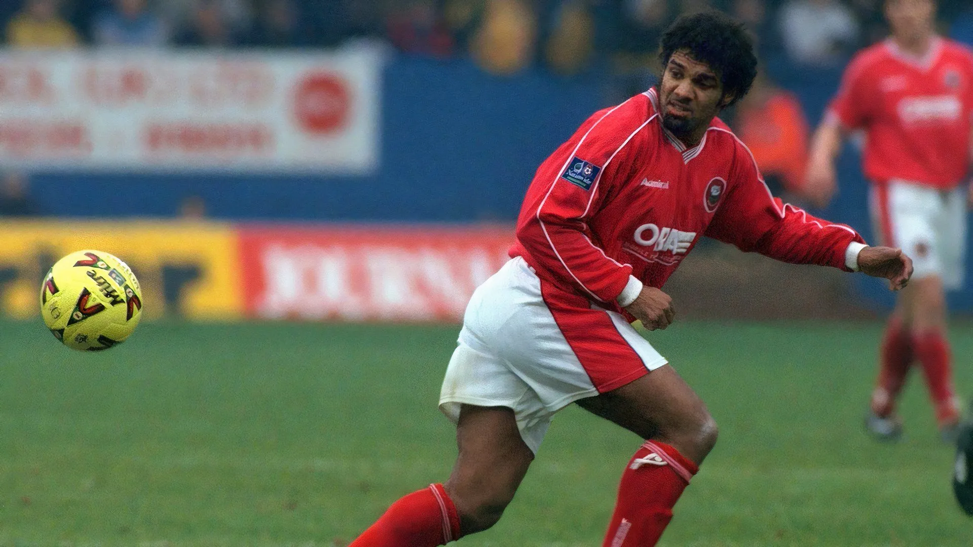 Don Goodman - chuyên gia phân tích bóng đá tại Sky Sports