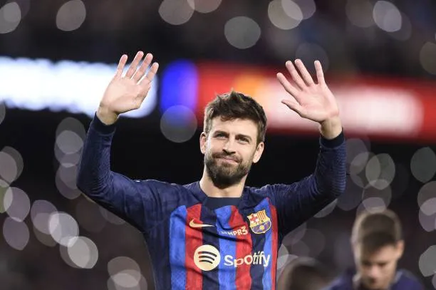 Gerard Piqué một trong những trung vệ xuất sắc nhất lịch sử Barcelona tuyển Tây Ban Nha