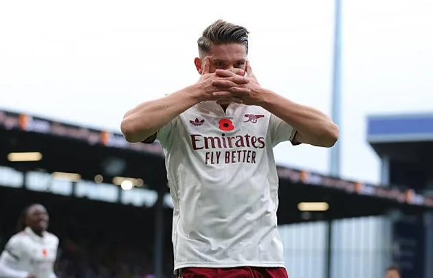 Gyokeres dính chấn thương gân kheo trong trận gặp Burnley